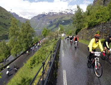 Løypa åpnet til topps i Geiranger frå fjord til fjell